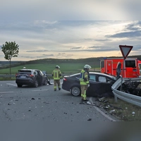An beiden Autos entstand Totalschaden. (Foto: Kreispolizeibehörde Höxter)